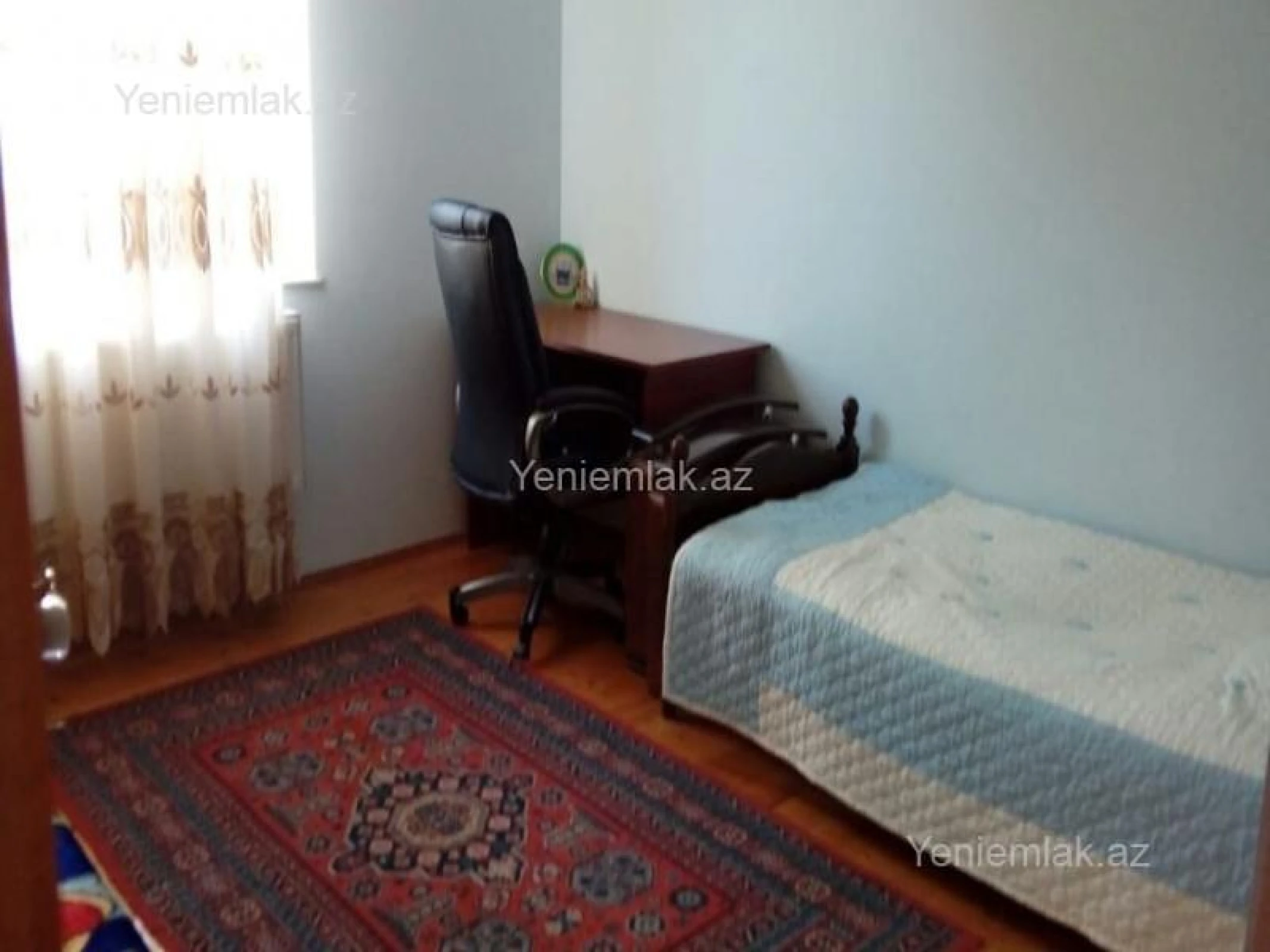 Satılır 5 otaqlı həyət evi 250 m²