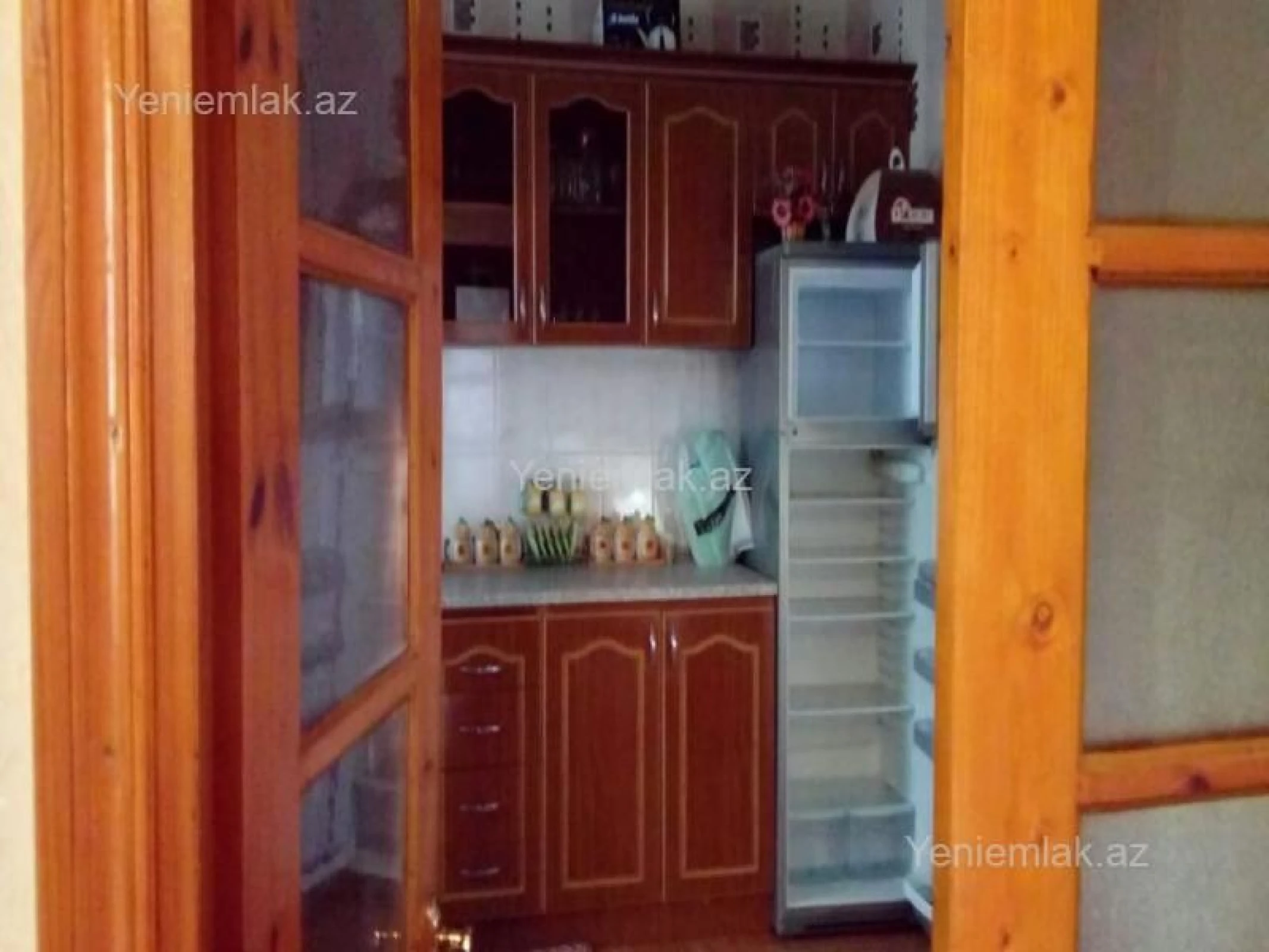 Satılır 5 otaqlı həyət evi 250 m²