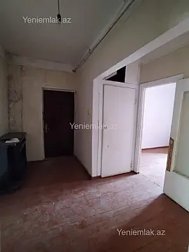 Satılır 2 otaqlı köhnə tikili 54 m²