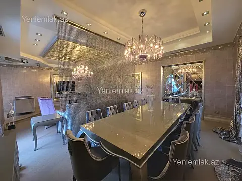 Satılır 4 otaqlı yeni tikili 240 m²