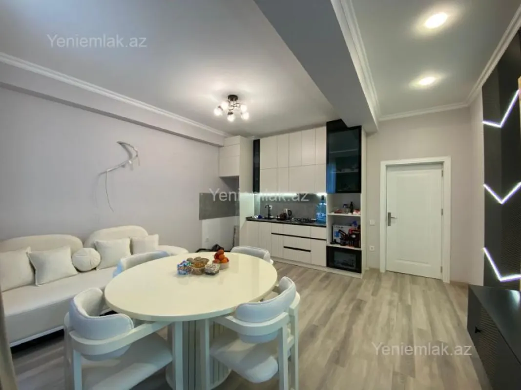 Satılır 2 otaqlı yeni tikili 57 m²