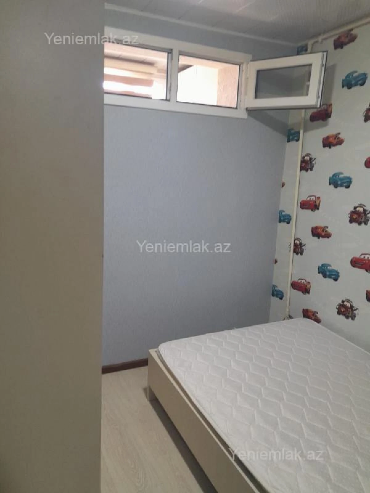 Satılır 1 otaqlı köhnə tikili 33 m²