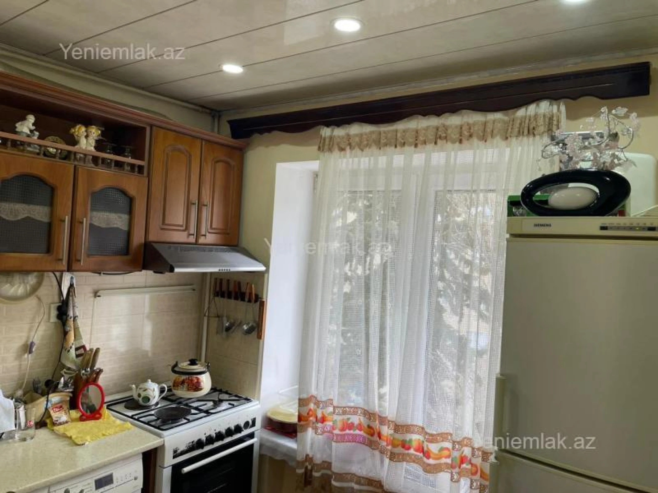 Satılır 2 otaqlı köhnə tikili 50 m²