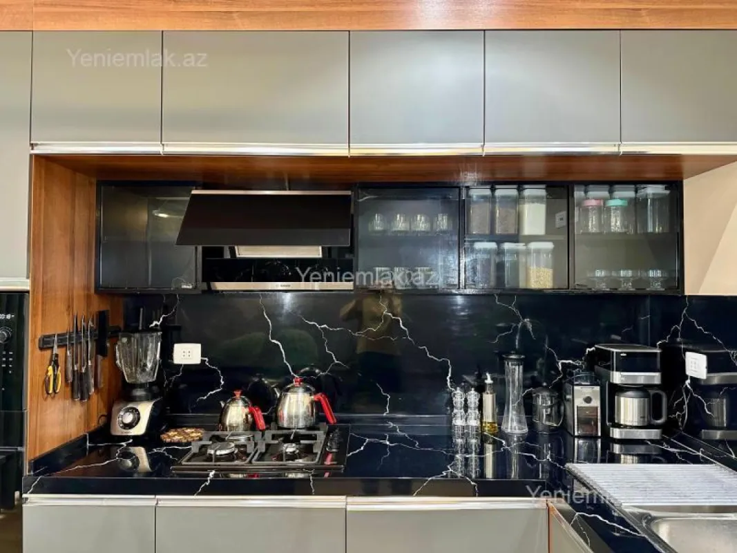 Satılır 2 otaqlı yeni tikili 105.5 m²