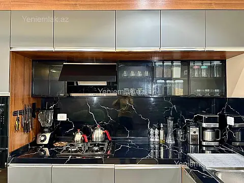 Satılır 2 otaqlı yeni tikili 105.5 m²