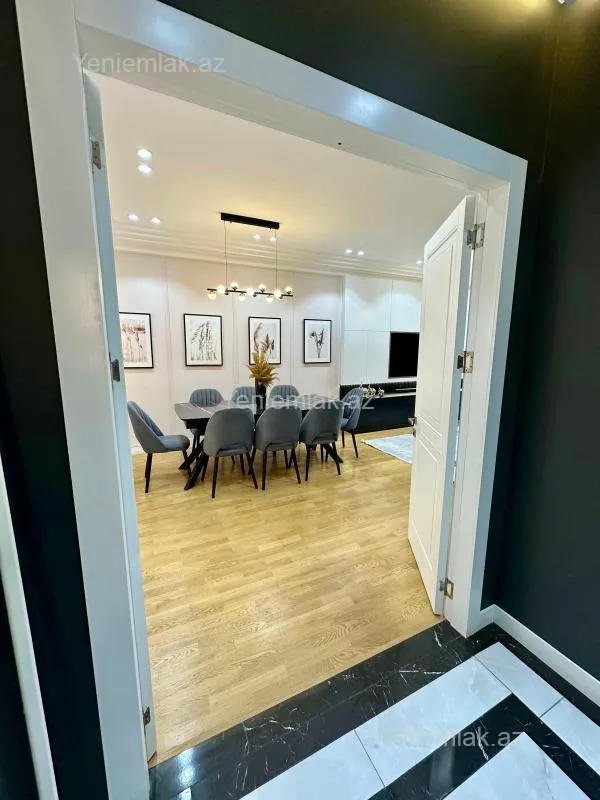 Satılır 2 otaqlı yeni tikili 105.5 m²