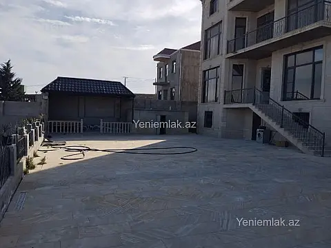 Satılır 11 otaqlı həyət evi 600 m² — Bakı, Binəqədi 11 otaq 600.00 m²