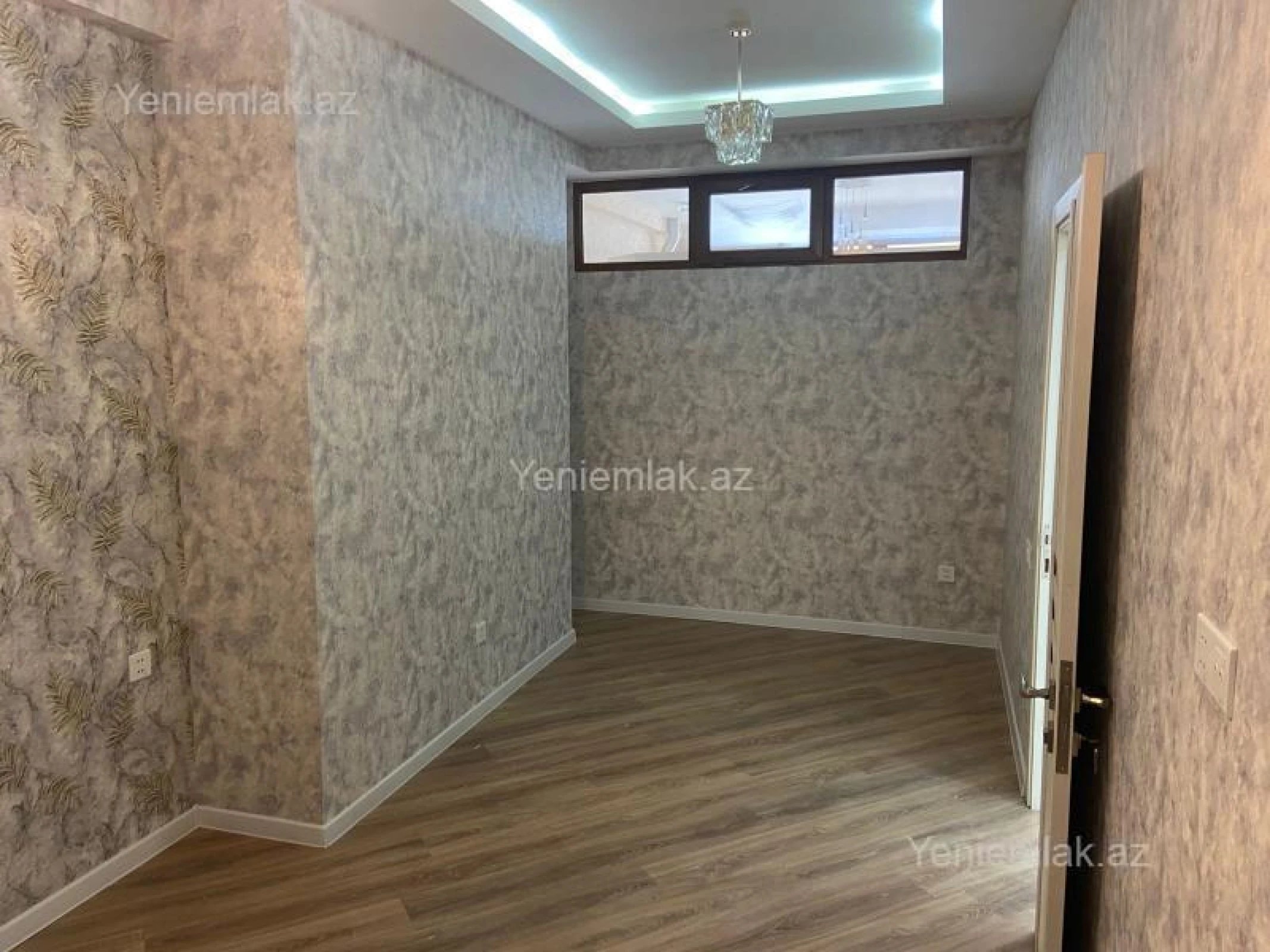 Satılır 2 otaqlı yeni tikili 73 m²