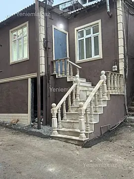 Satılır 2 otaqlı həyət evi 55 m² — Bakı, Səbail 2 otaq 55.00 m²
