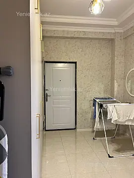 Satılır 2 otaqlı yeni tikili 70 m²