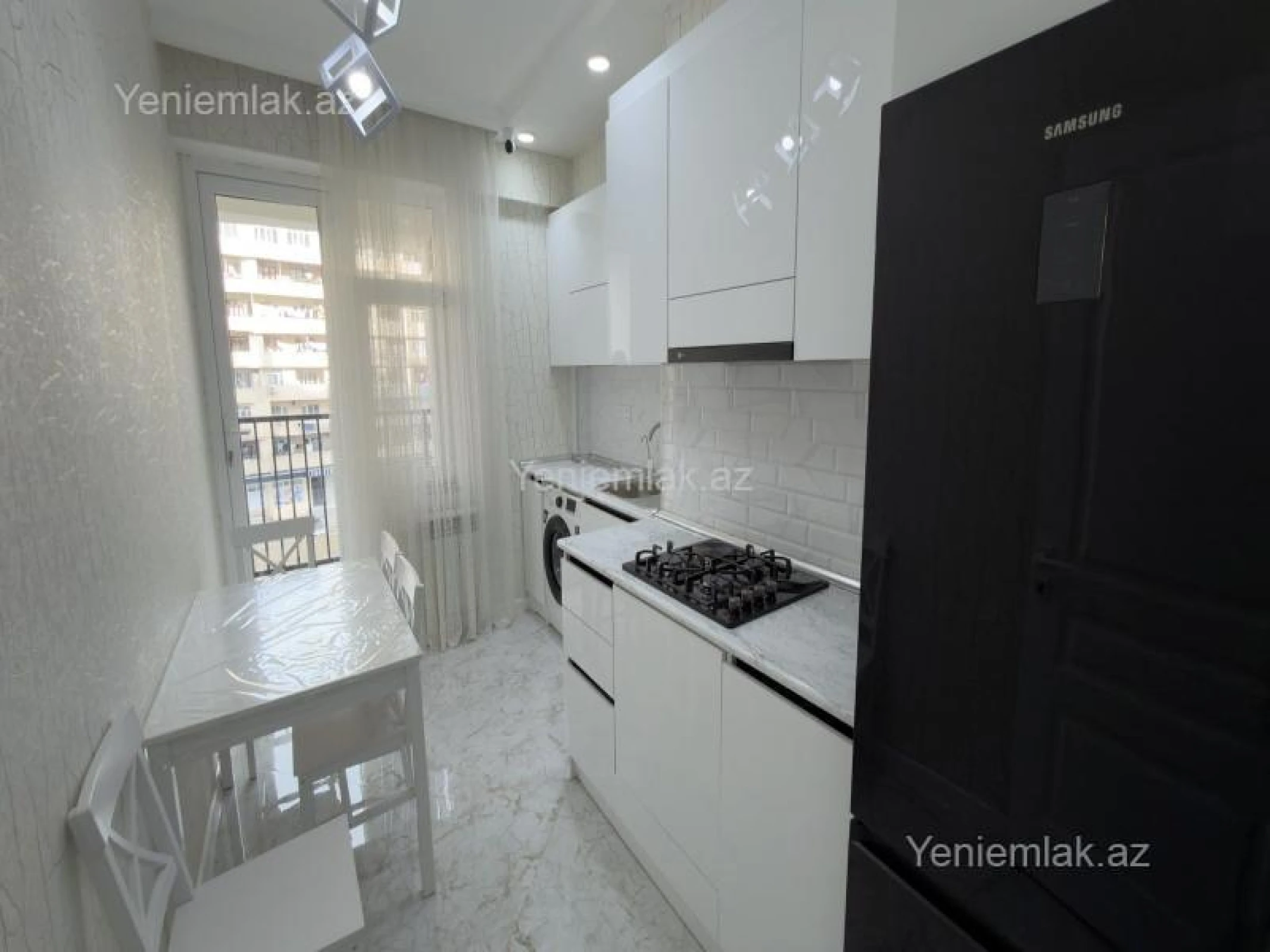 Satılır 2 otaqlı yeni tikili 76 m²