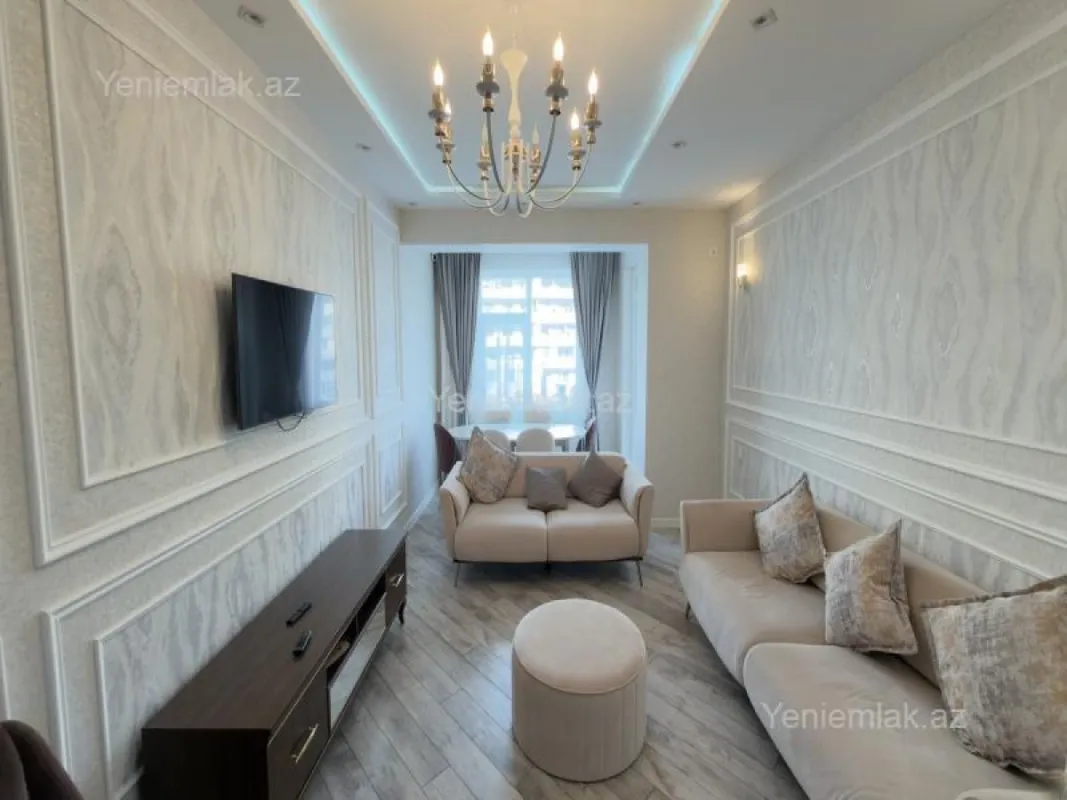 Satılır 2 otaqlı yeni tikili 76 m²