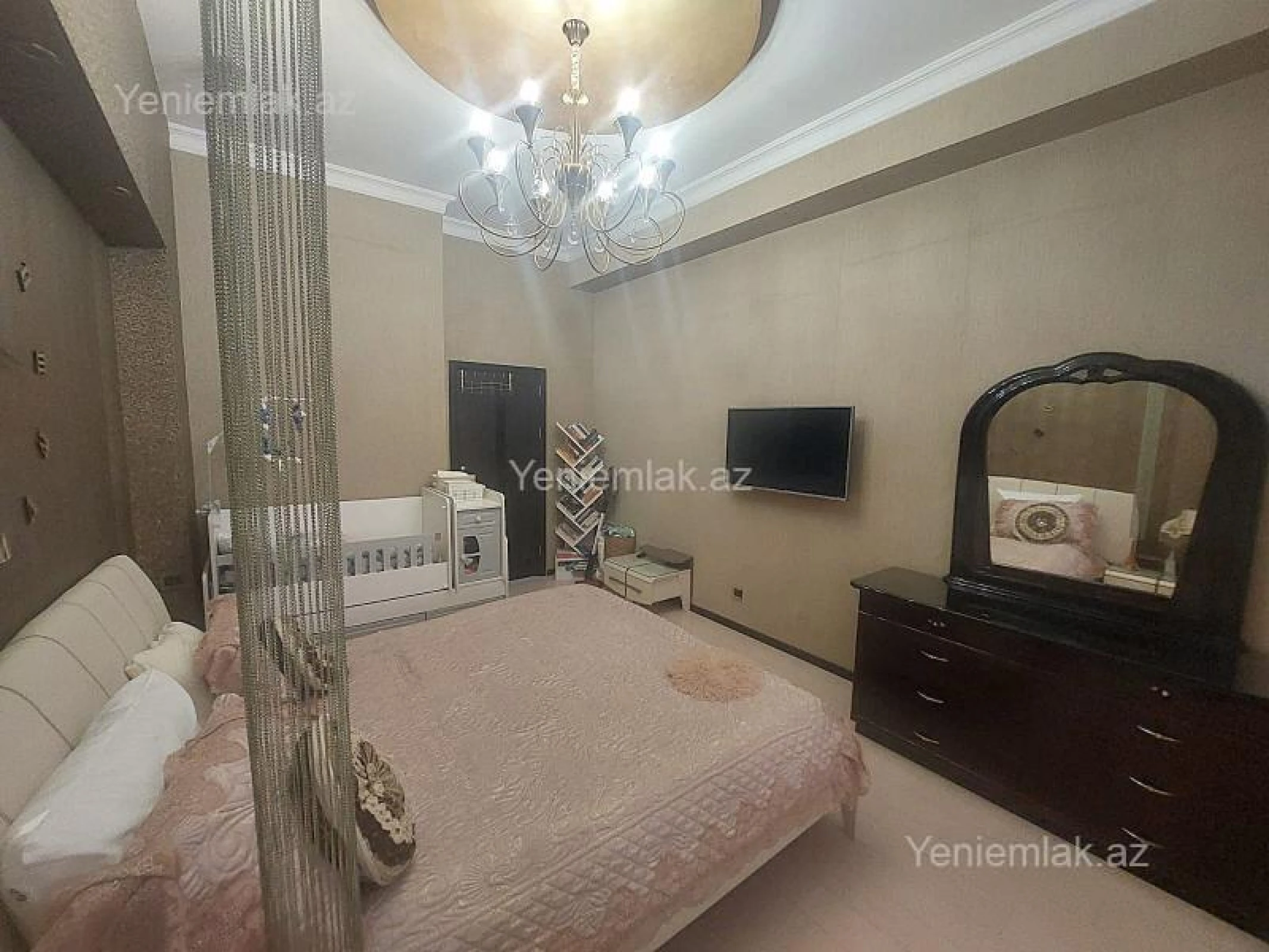 Satılır 4 otaqlı yeni tikili 170 m²