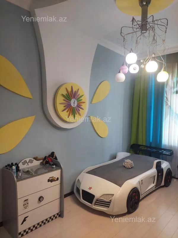 Satılır 4 otaqlı yeni tikili 170 m²