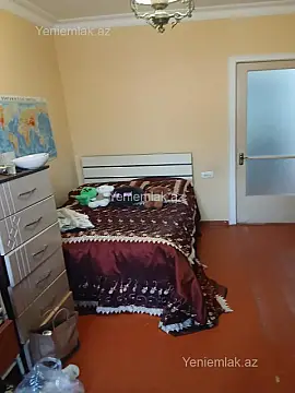 Satılır 3 otaqlı köhnə tikili 80 m²