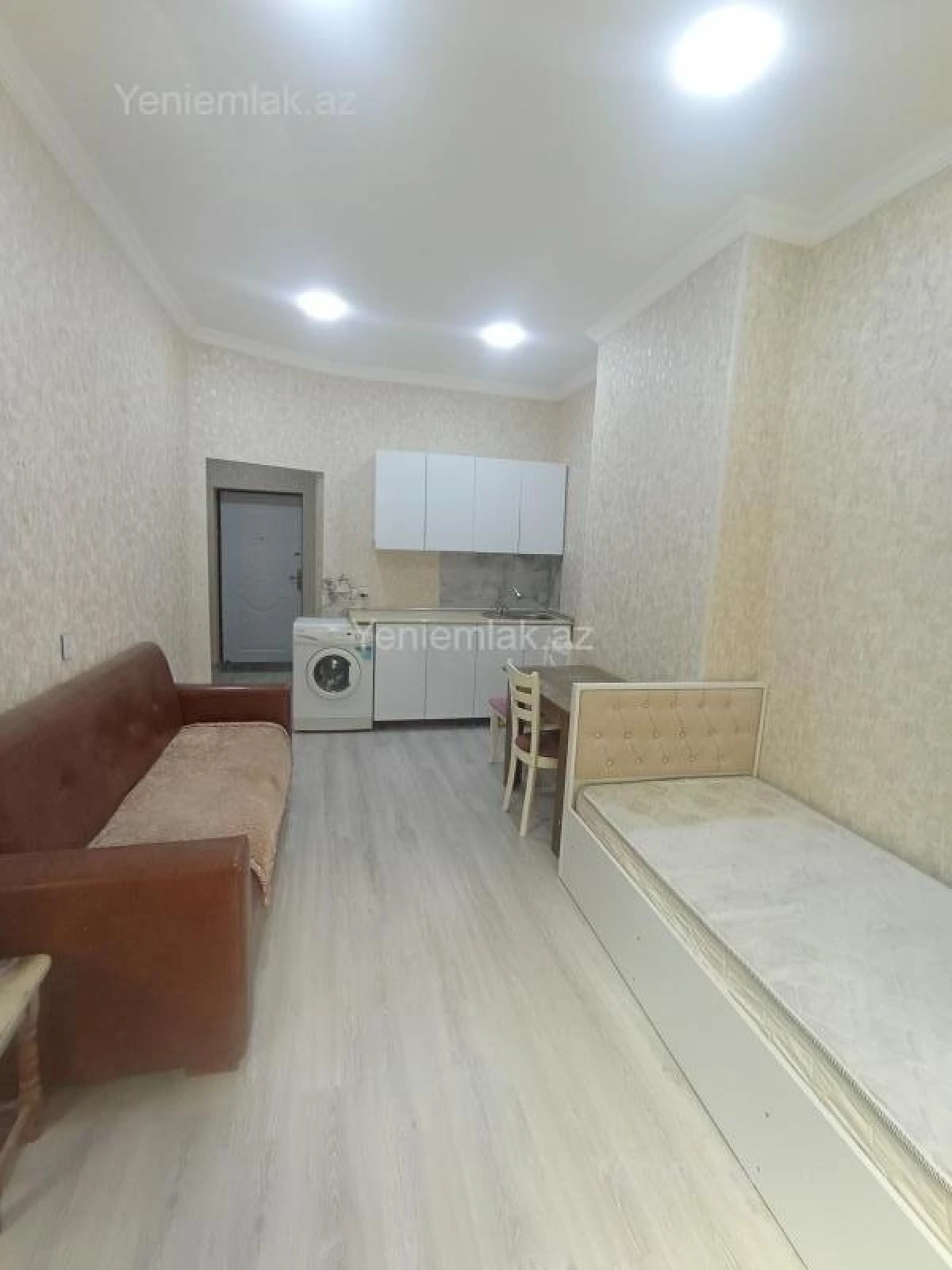 Satılır 3 otaqlı yeni tikili 60 m²