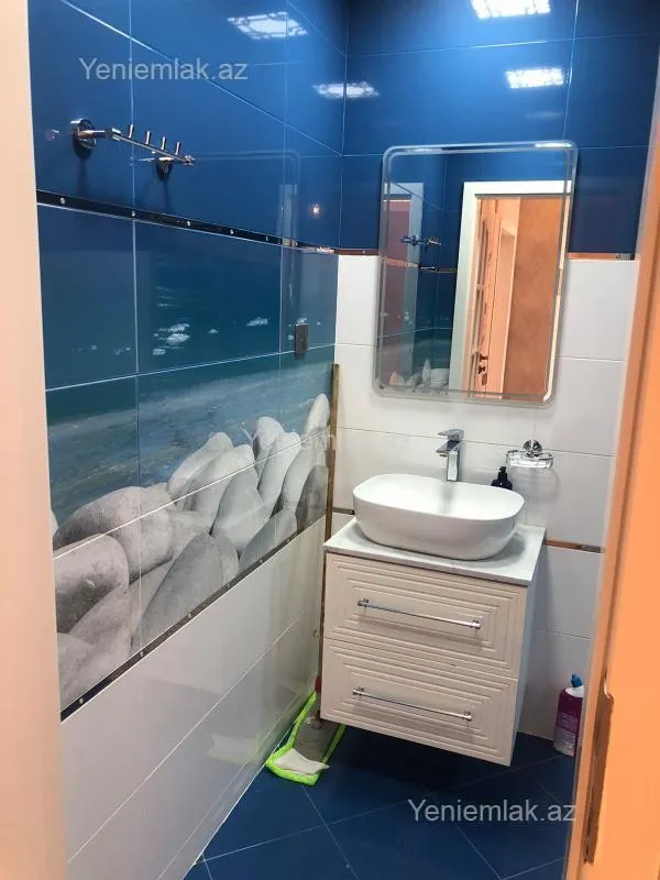 Satılır 3 otaqlı yeni tikili 150 m²