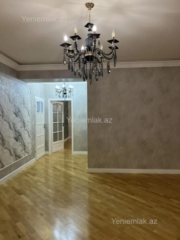 Satılır 3 otaqlı yeni tikili 150 m²