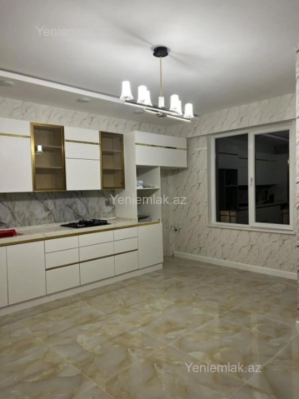 Satılır 3 otaqlı yeni tikili 150 m²