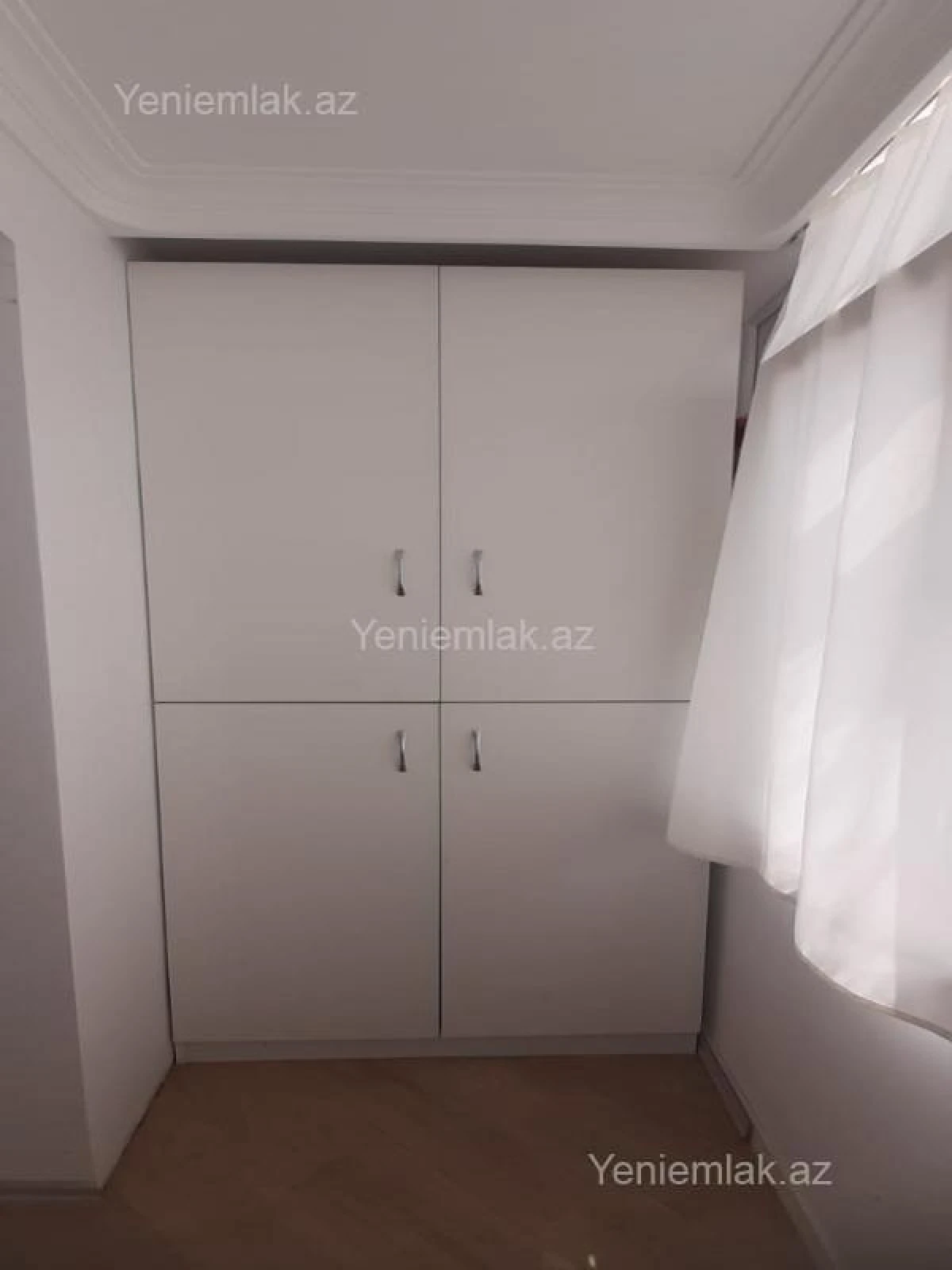 Satılır 3 otaqlı köhnə tikili 70 m²