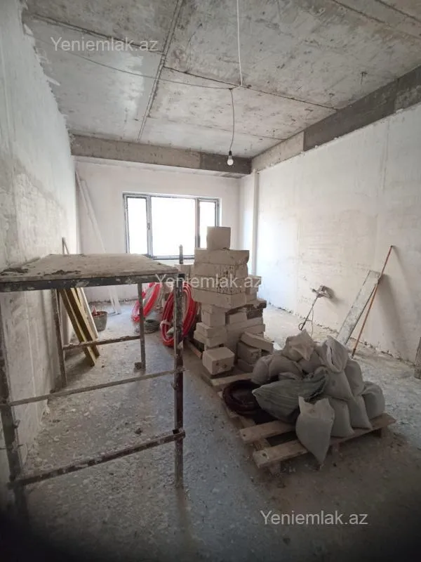 Satılır 4 otaqlı yeni tikili 166 m²