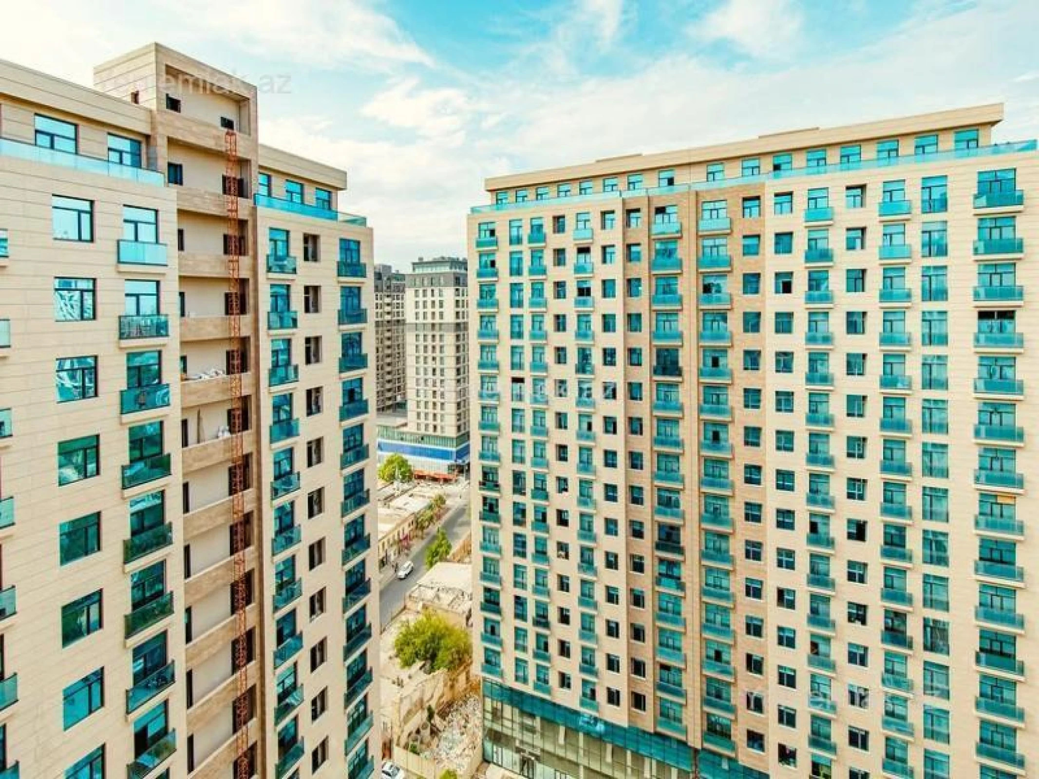 Satılır 2 otaqlı yeni tikili 71 m²