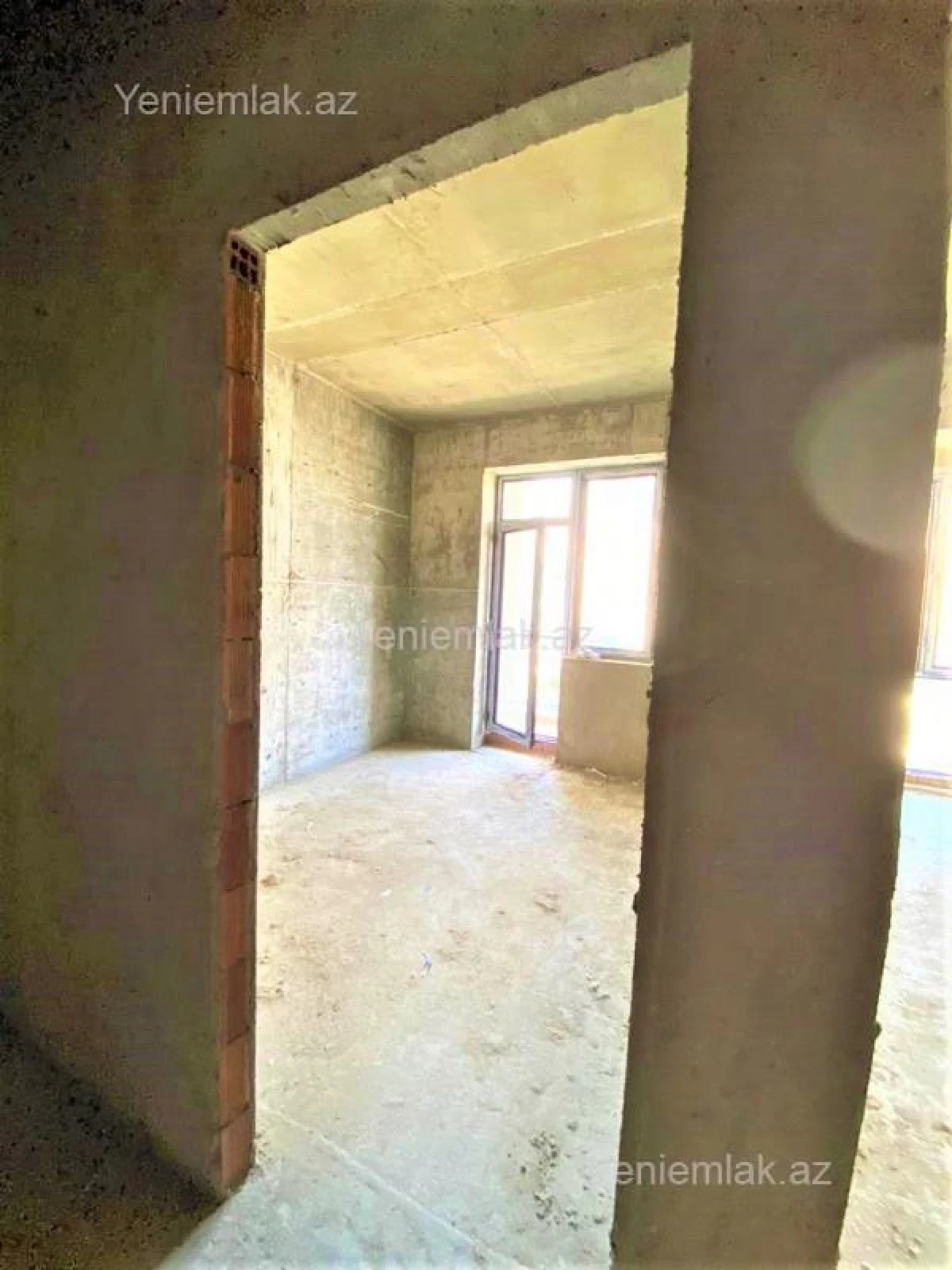 Satılır 2 otaqlı yeni tikili 71 m²