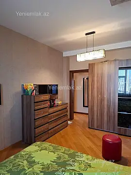 Satılır 4 otaqlı yeni tikili 159 m²
