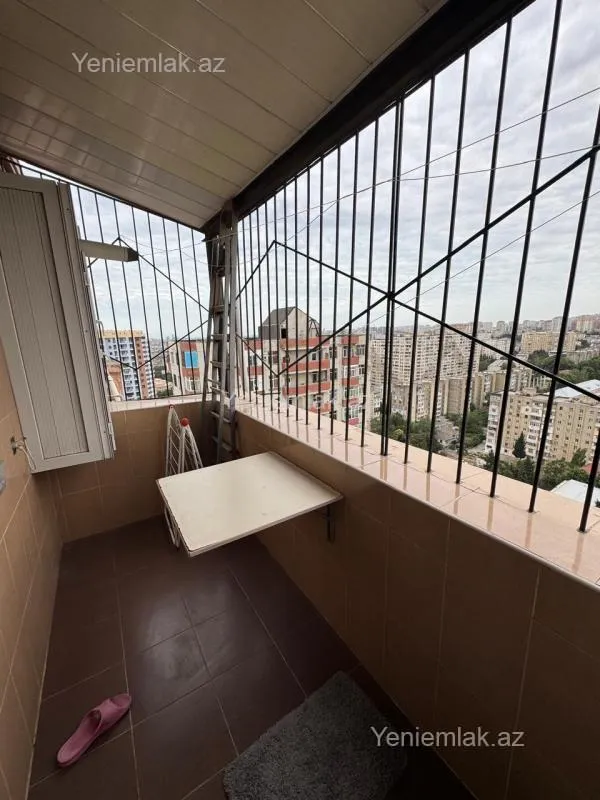 Satılır 3 otaqlı yeni tikili 80 m²