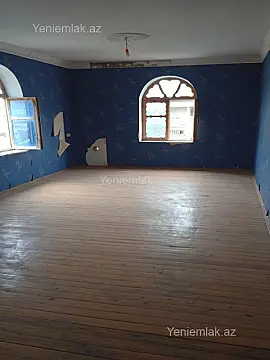 Satılır 9 otaqlı həyət evi 333 m²