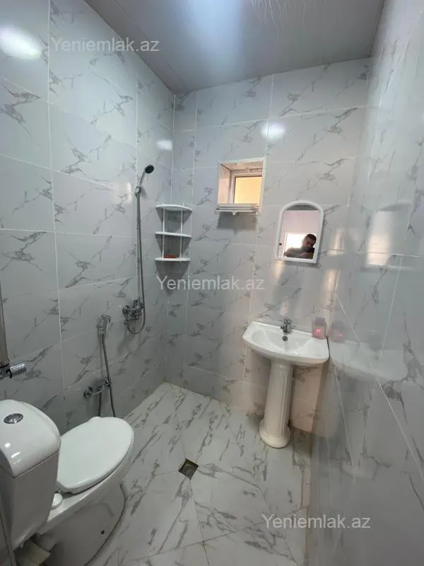 Satılır 3 otaqlı həyət evi 100 m²