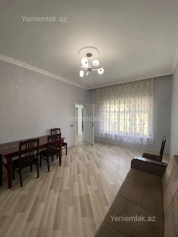 Satılır 3 otaqlı həyət evi 100 m²