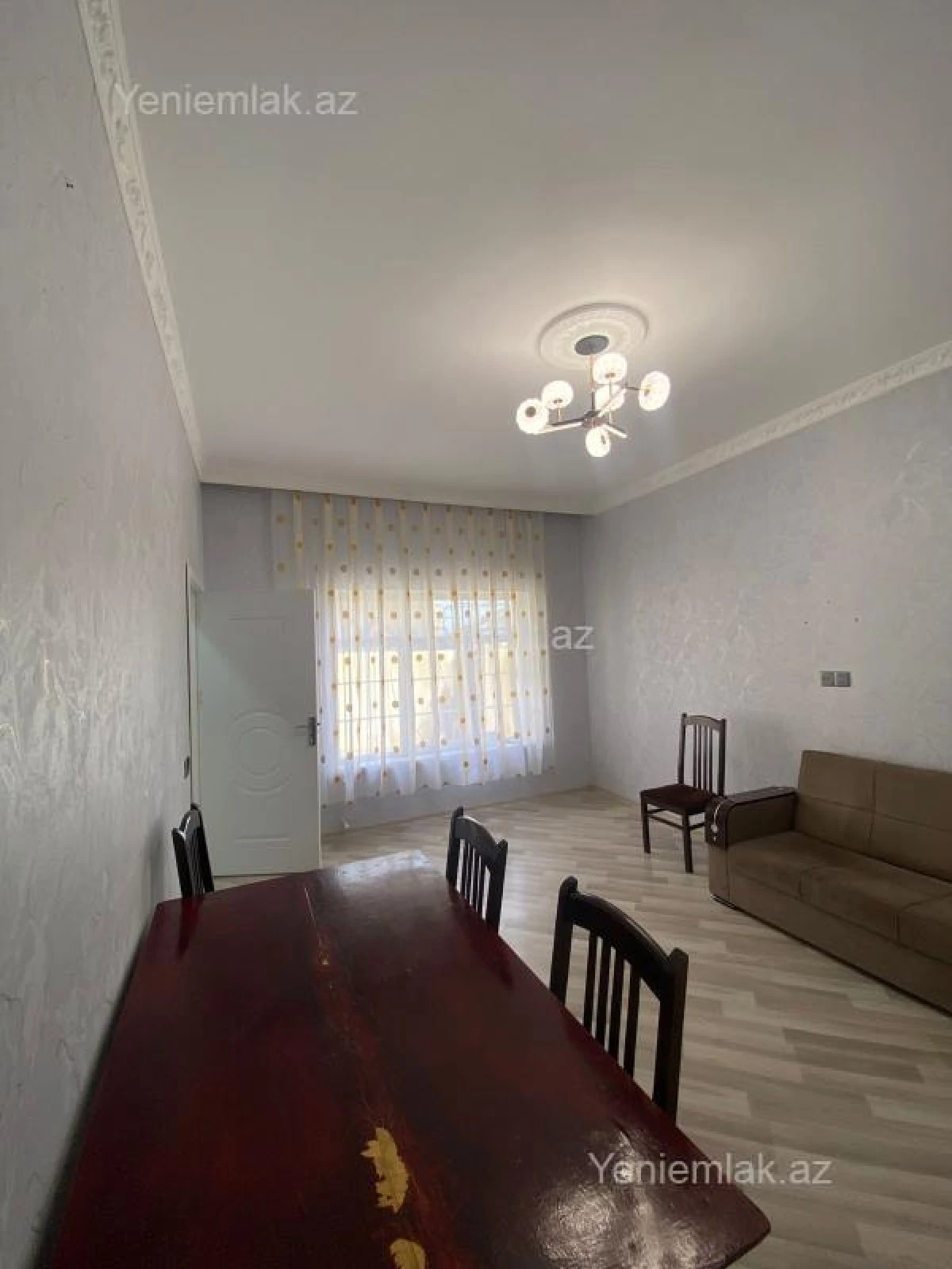 Satılır 3 otaqlı həyət evi 100 m²