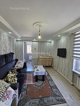 Satılır 1 otaqlı köhnə tikili 36 m²