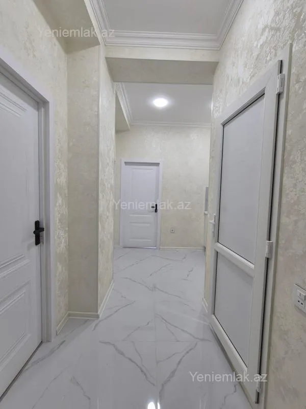 Satılır 3 otaqlı yeni tikili 58 m²