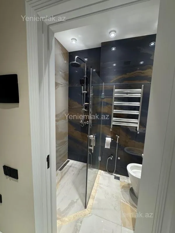 Satılır 2 otaqlı yeni tikili 53 m²