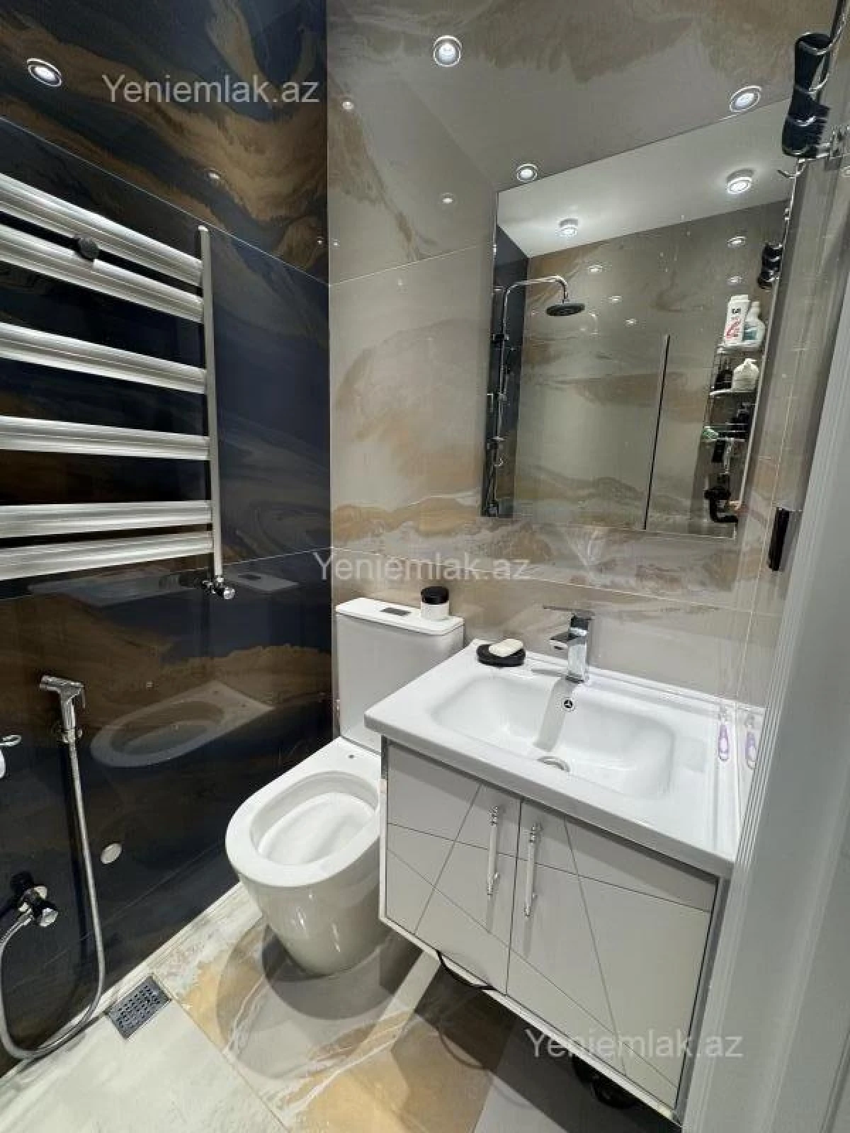 Satılır 2 otaqlı yeni tikili 53 m²