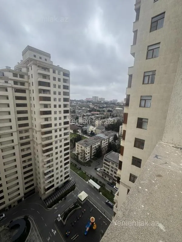 Satılır 2 otaqlı yeni tikili 53 m²