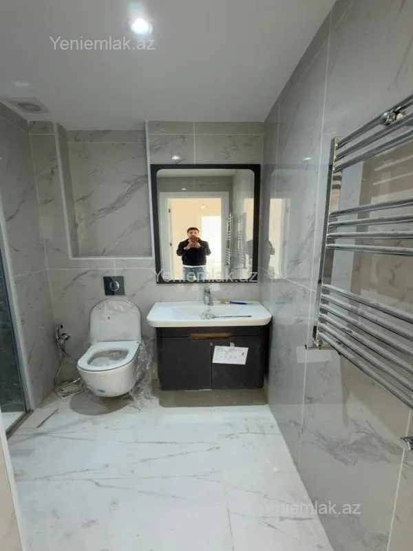 Satılır 2 otaqlı yeni tikili 63 m²