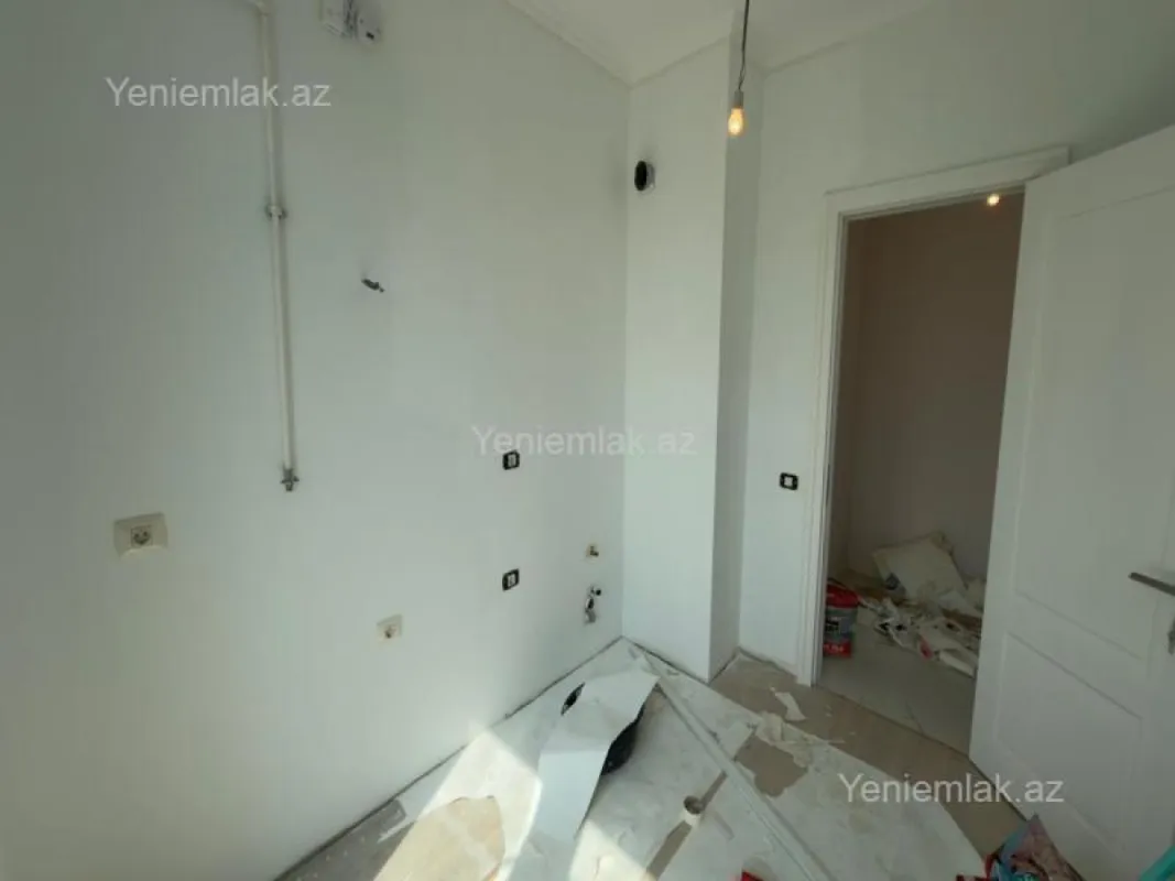 Satılır 2 otaqlı yeni tikili 63 m²