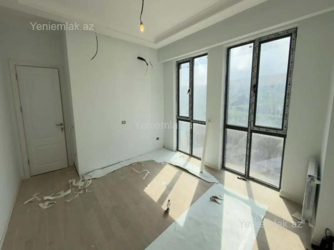 Satılır 2 otaqlı yeni tikili 63 m²