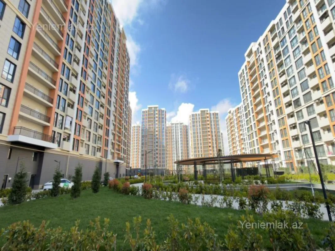 Satılır 2 otaqlı yeni tikili 63 m²