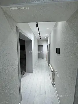Satılır 6 otaqlı həyət evi 200 m²