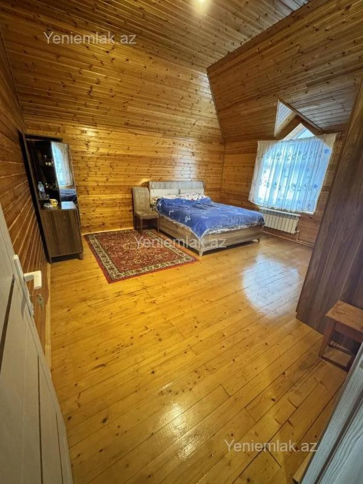 Satılır 6 otaqlı həyət evi 200 m²