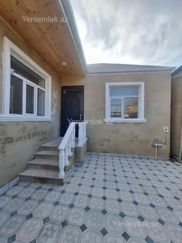 Satılır 3 otaqlı həyət evi 70 m²