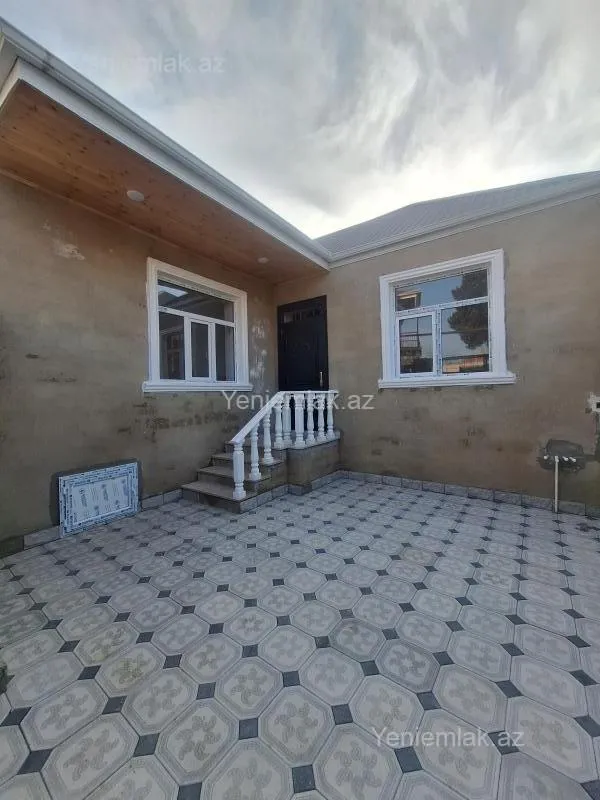 Satılır 3 otaqlı həyət evi 70 m²
