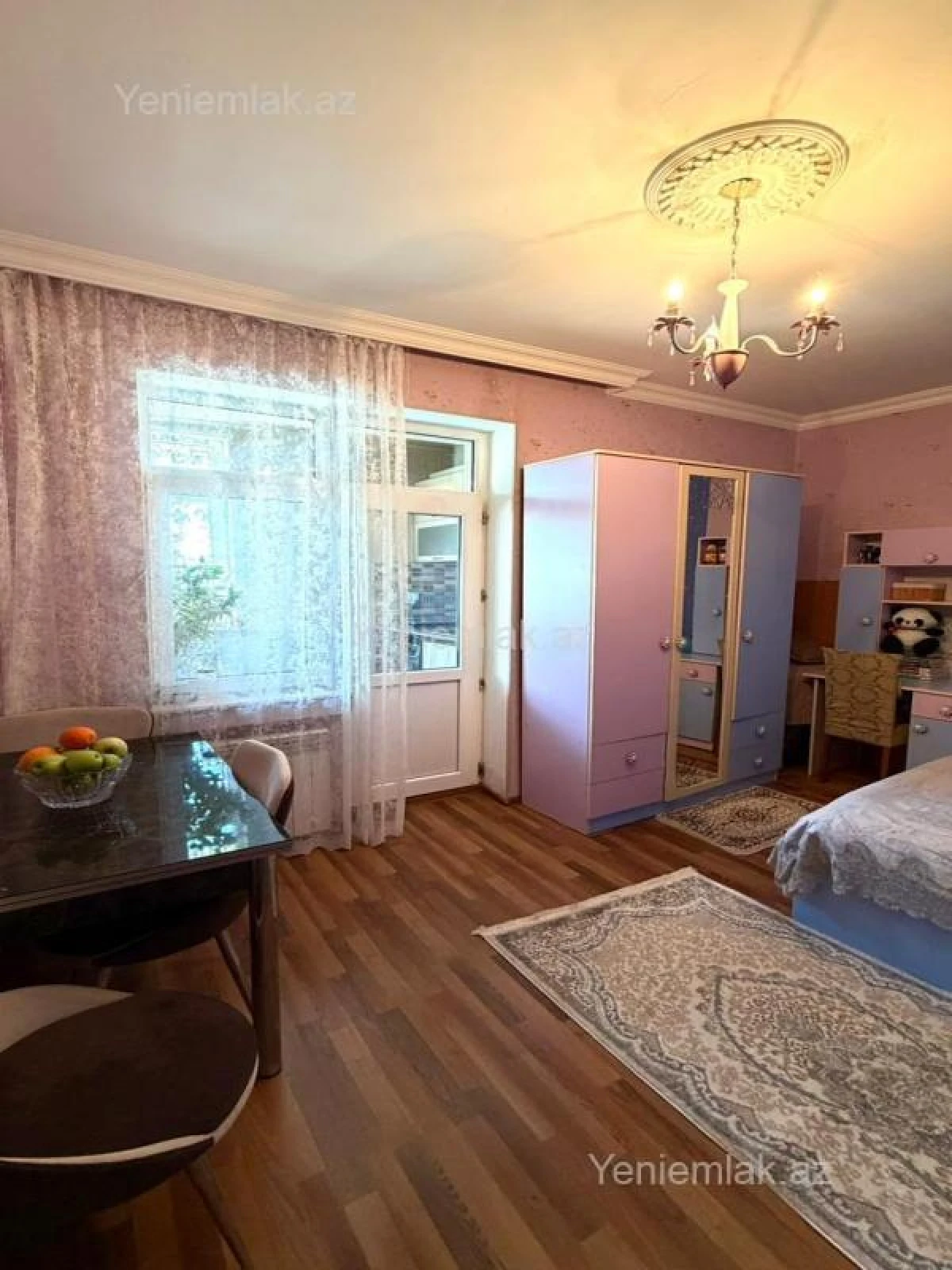 Satılır 3 otaqlı köhnə tikili 70 m²