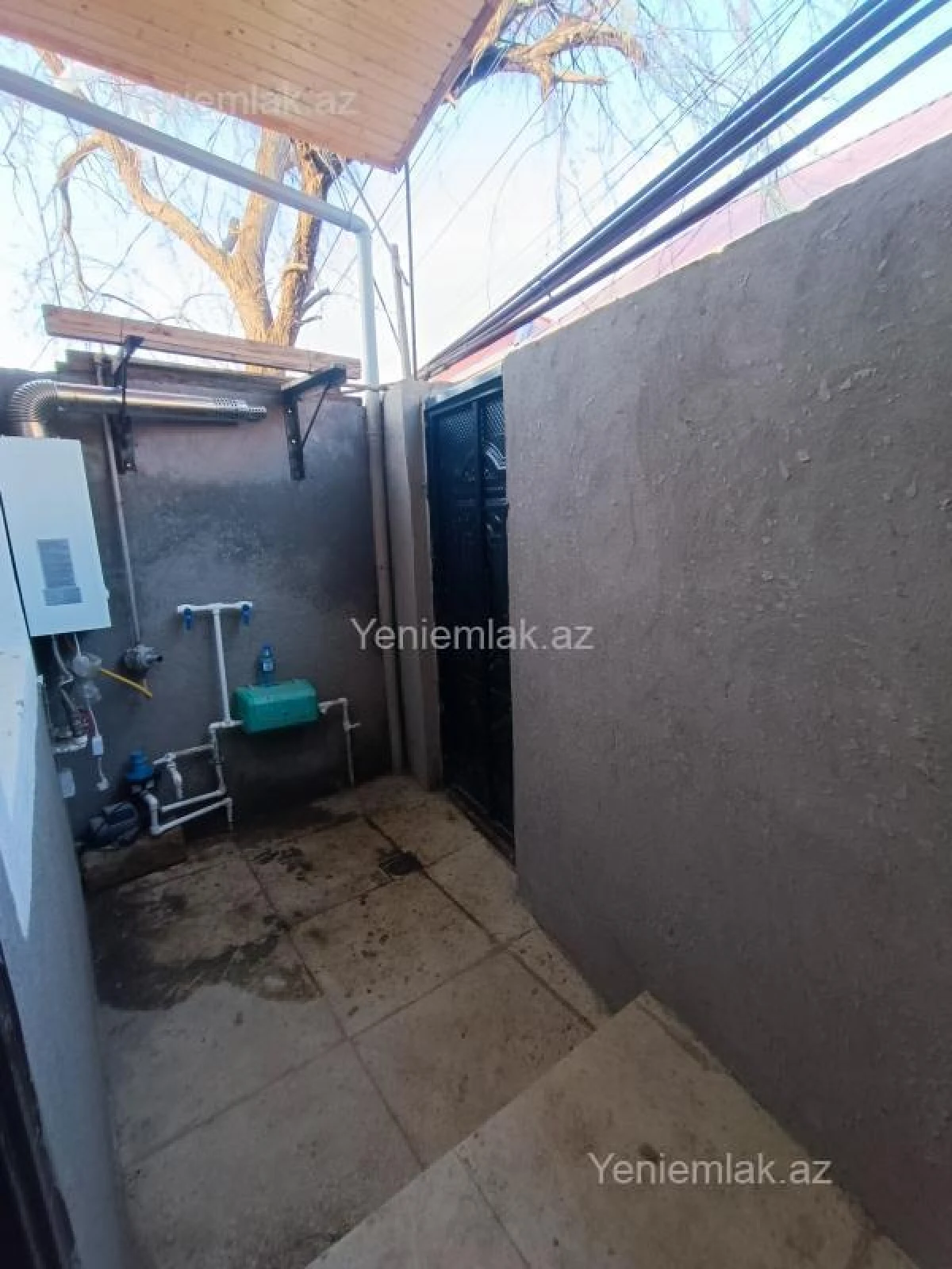 Satılır 2 otaqlı həyət evi 48 m²