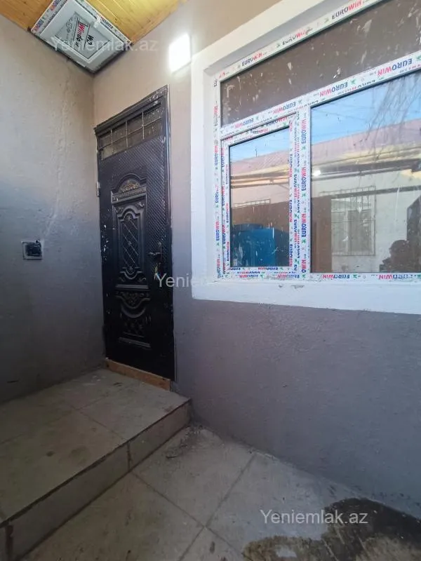 Satılır 2 otaqlı həyət evi 48 m²