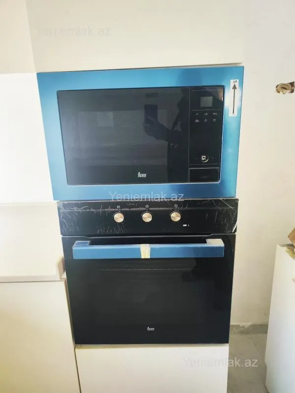 Satılır 6 otaqlı həyət evi 450 m²